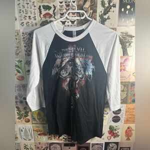 BAND TSHIRT the devil wears prada, size small. Good condition